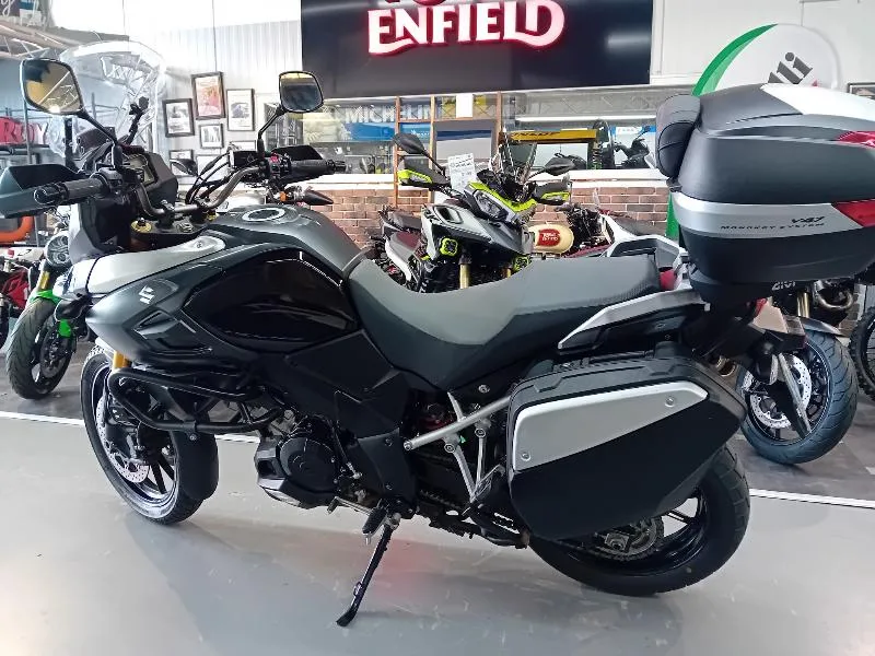 DL VSTROM 1000
