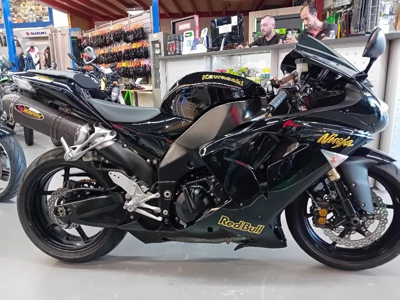 ZX10R