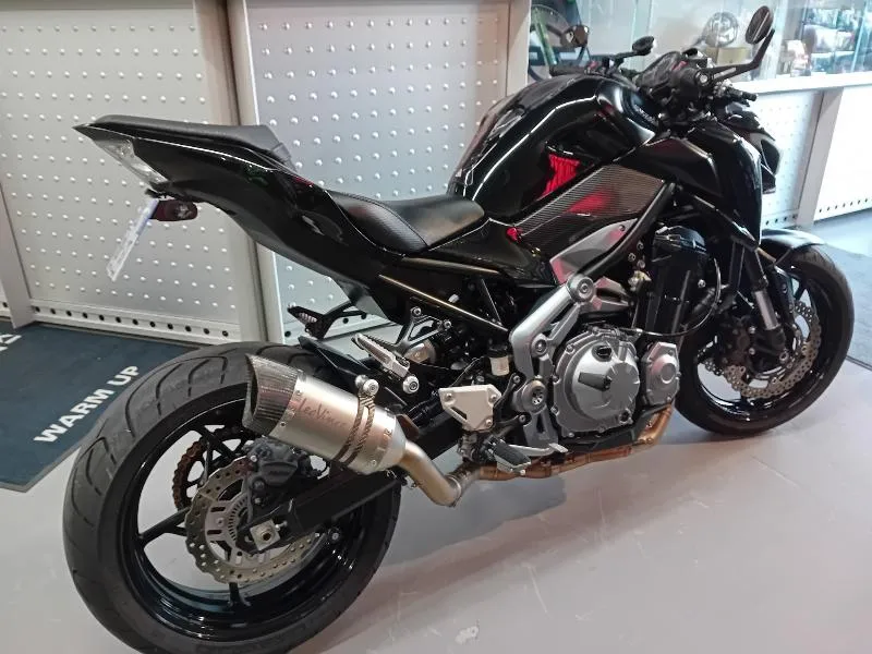 Z 900