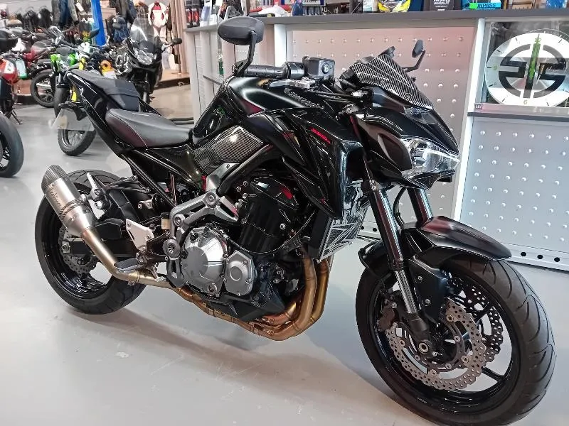 Z 900