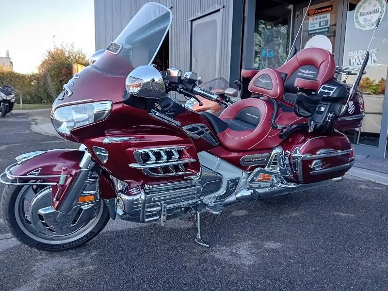 GL1800 GOLDWING