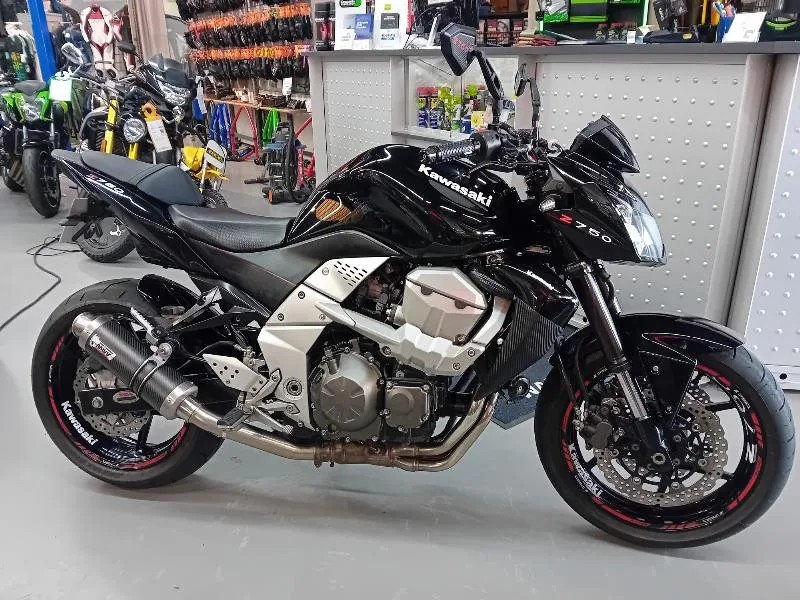 Z 750