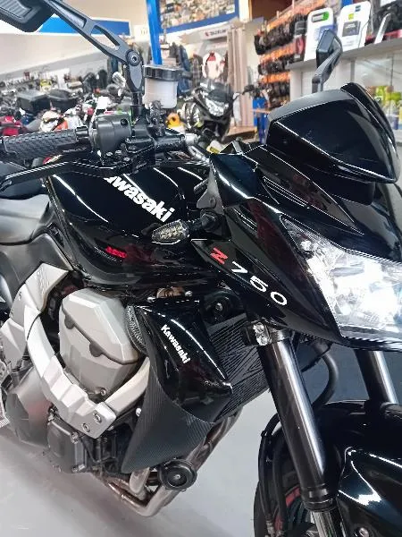 Z 750