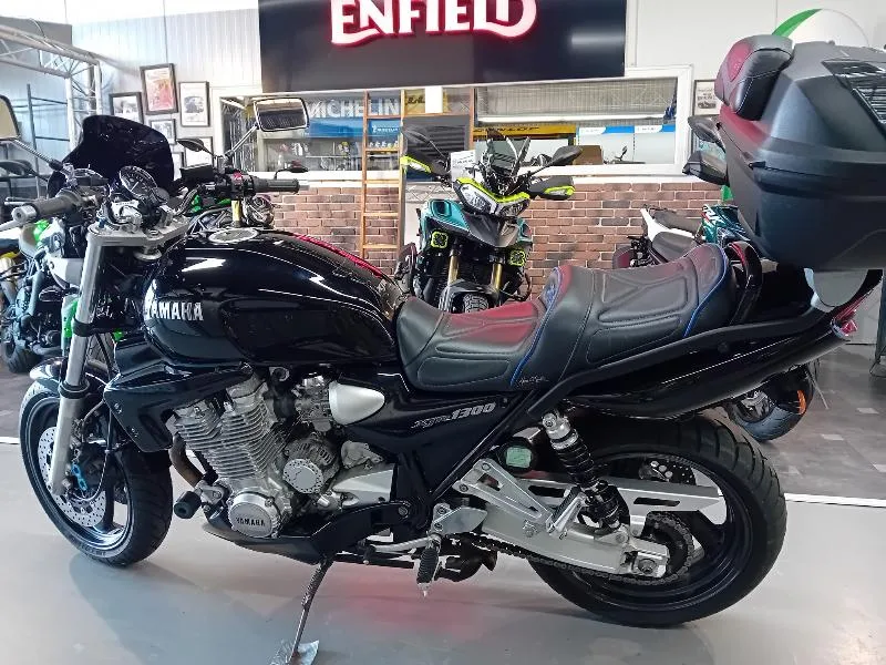 XJR 1300