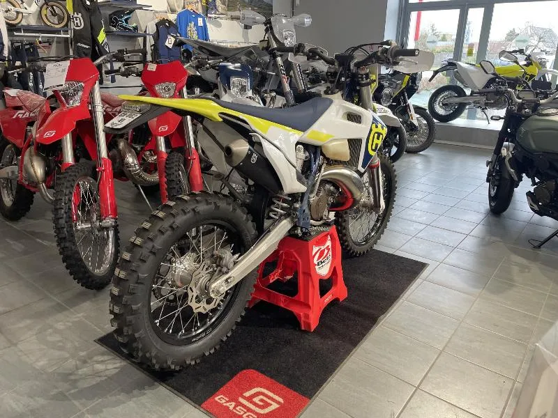 TE 150 i