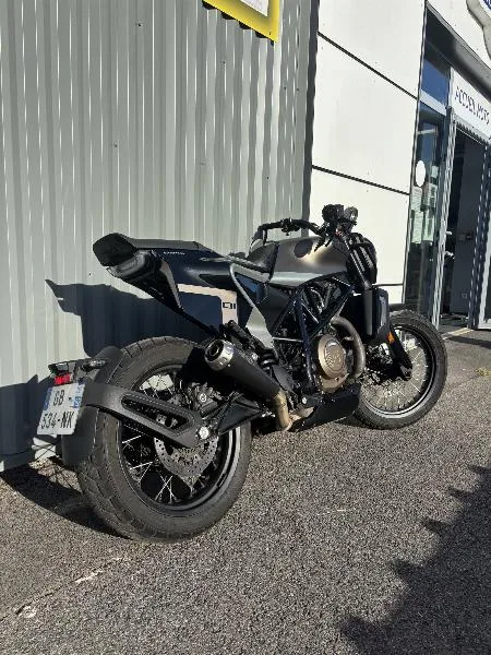 SVARTPILEN 701