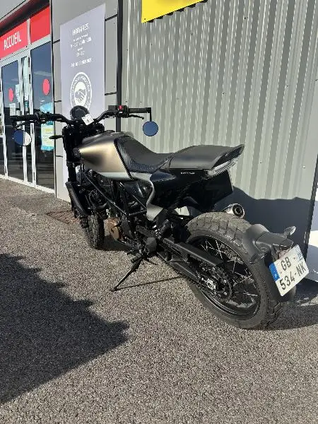 SVARTPILEN 701