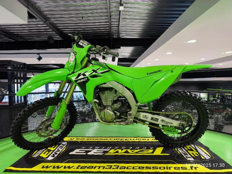 KX450F CROSS