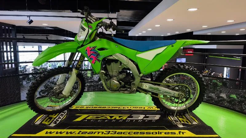 KX