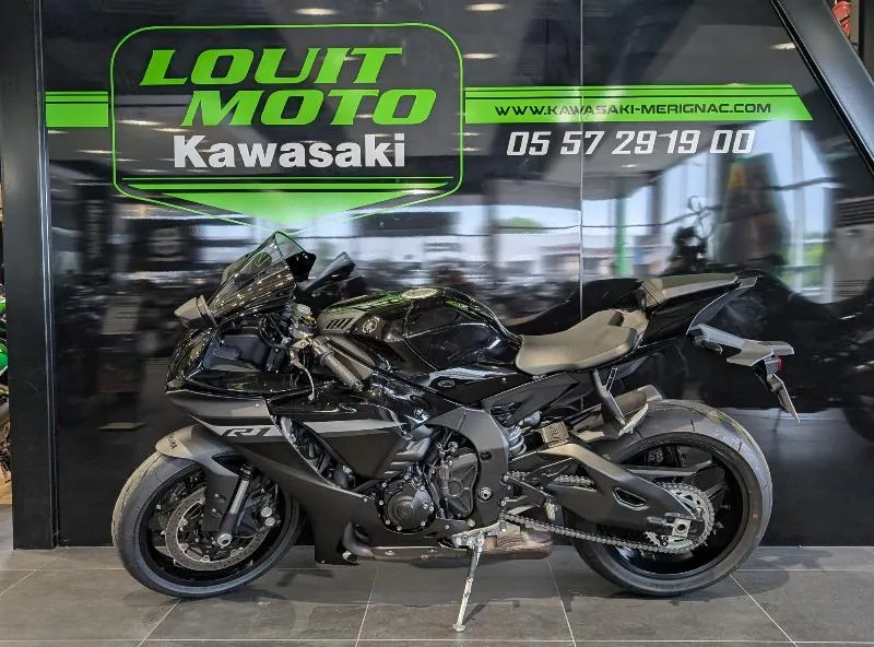 YZF 1000 R1