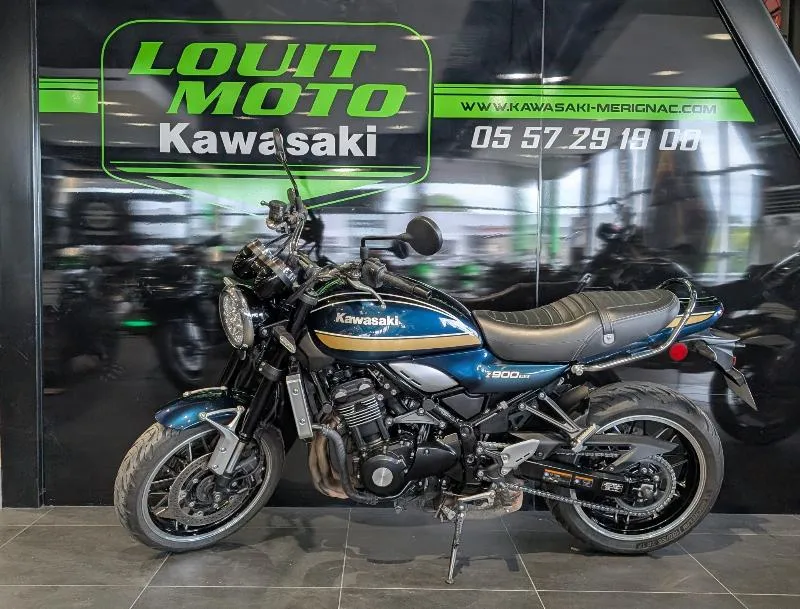 Z 900