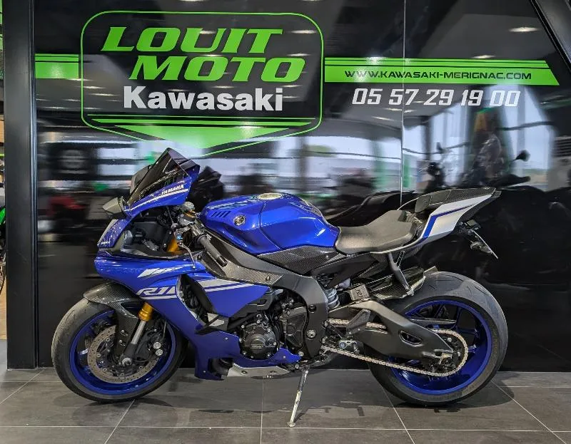 YZF 1000 R1