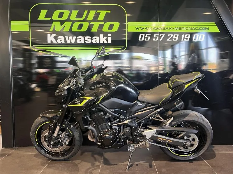 Z 900