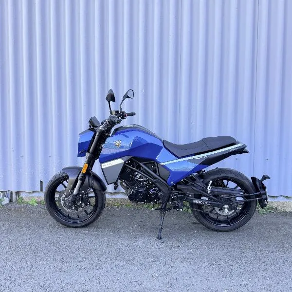 PM01 125 ROADSTER
