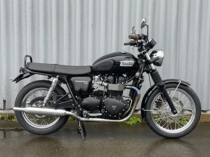 BONNEVILLE 865 T100