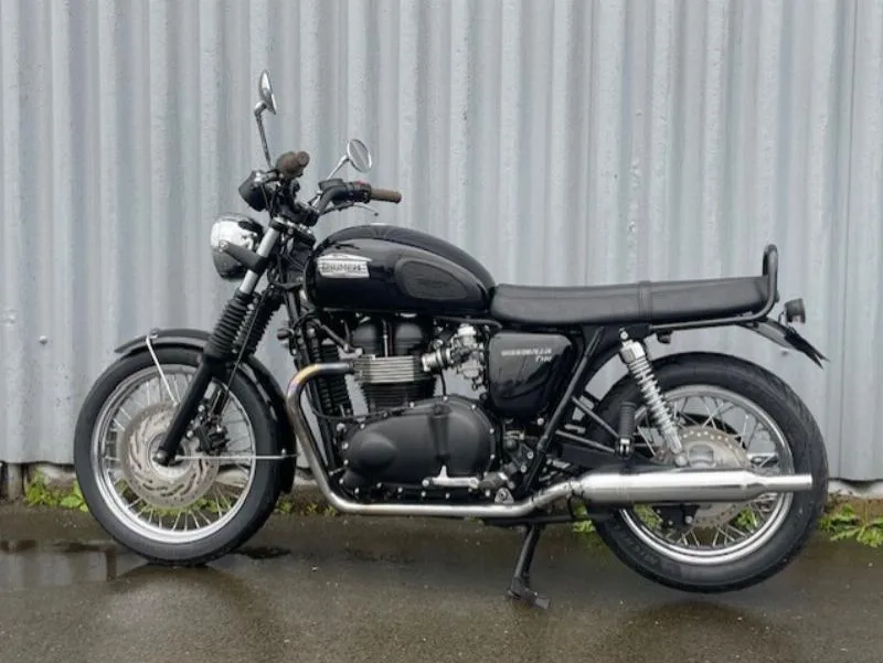BONNEVILLE 865 T100
