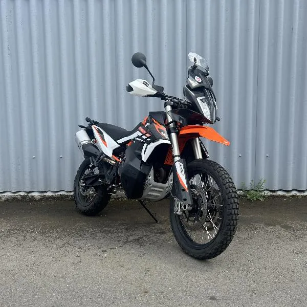 890 ADVENTURE R
