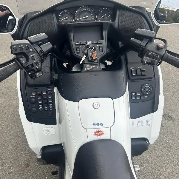 GL 1800 GOLDWING