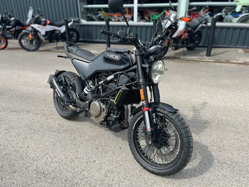 SVARTPILEN 401