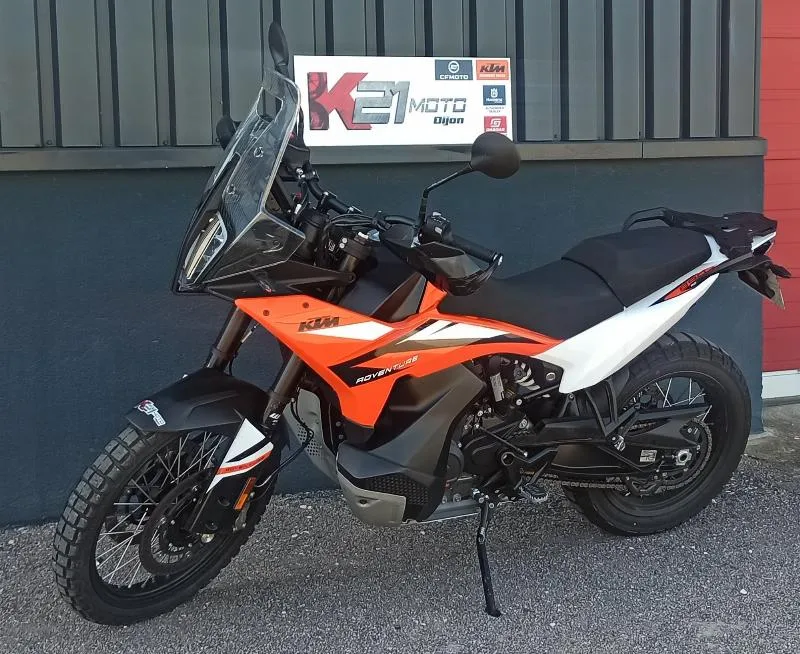 890 ADVENTURE