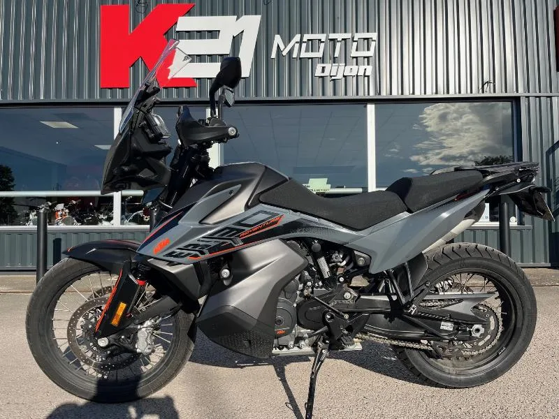 890 ADVENTURE L