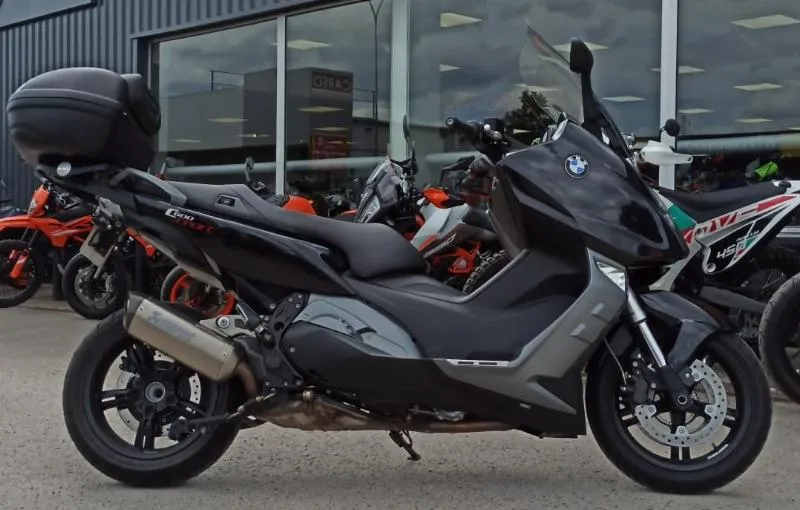 C 600 SPORT
