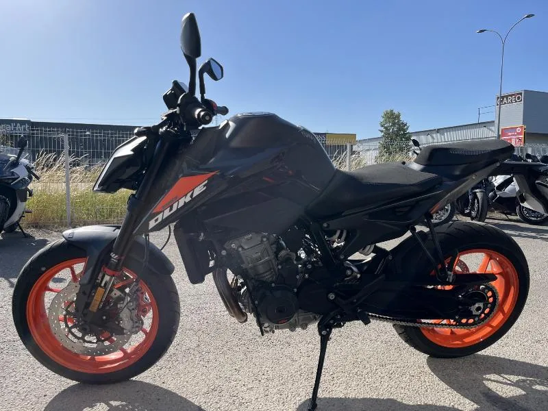 790 DUKE L