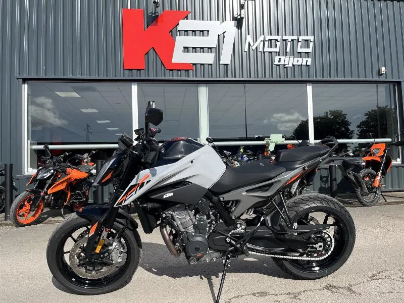 790 DUKE L