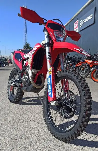 EC 250 F