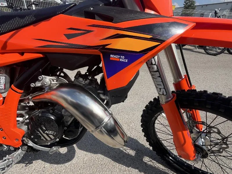 125 SX