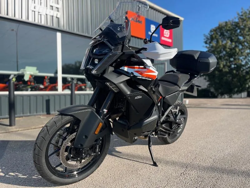 1390 SUPER ADVENTURE S