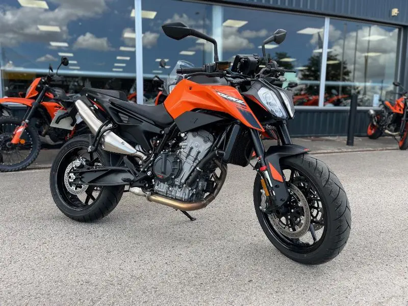 790 DUKE L