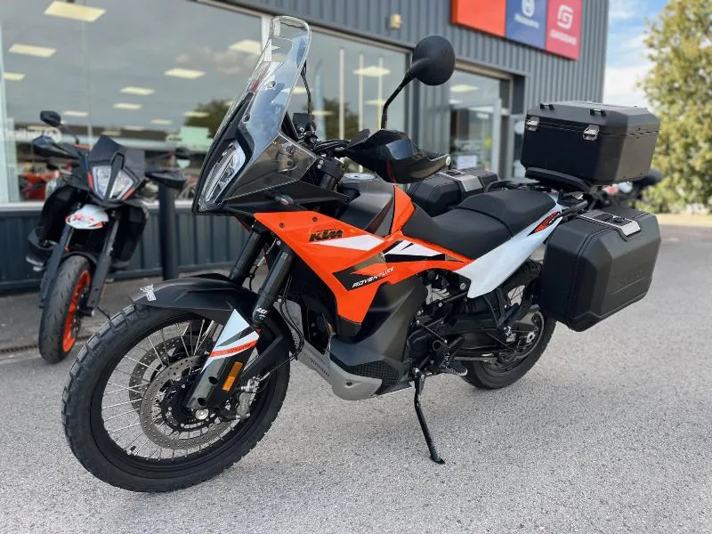 890 ADVENTURE