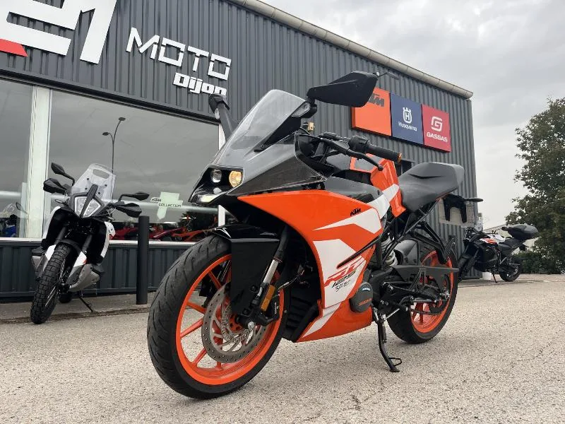 RC 125 ABS