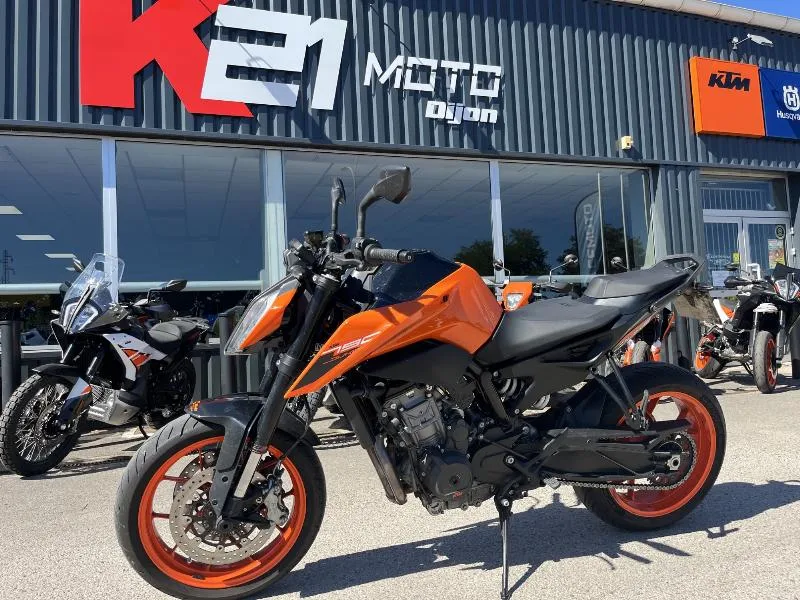 790 DUKE