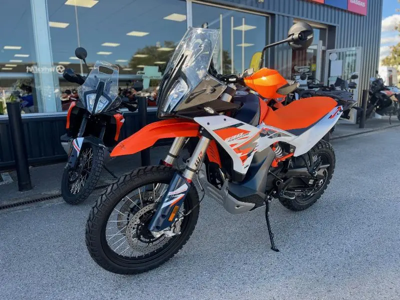 890 ADVENTURE R
