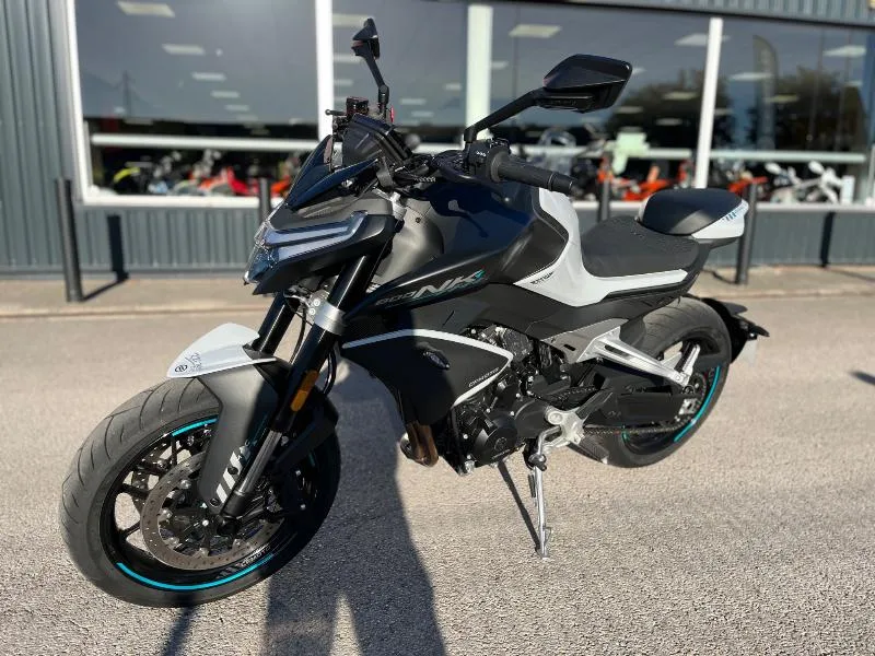 NK 800 SPORT
