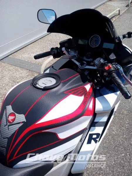VFR 800