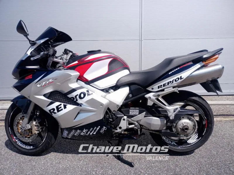 VFR 800