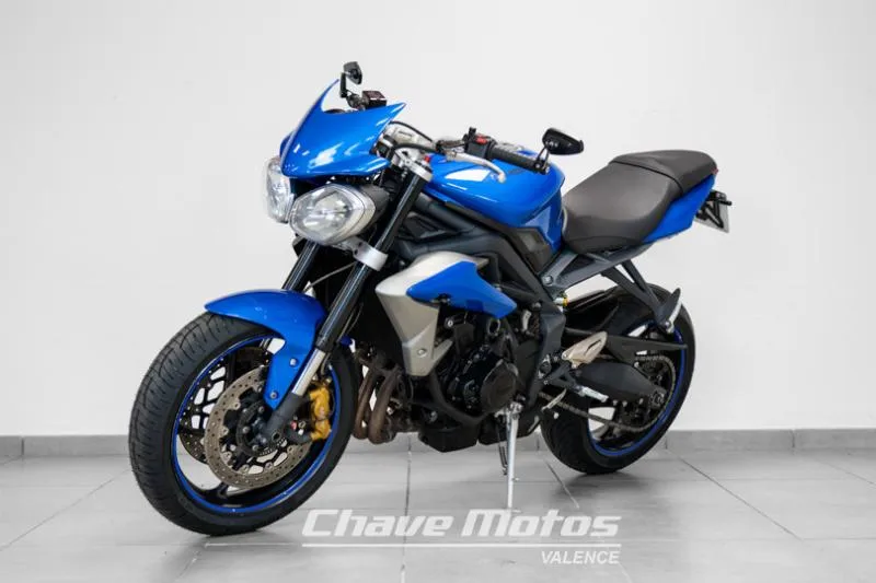 STREET TRIPLE 675