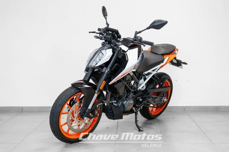 DUKE 125