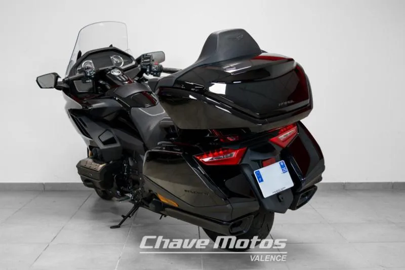 GL1800 GOLDWING