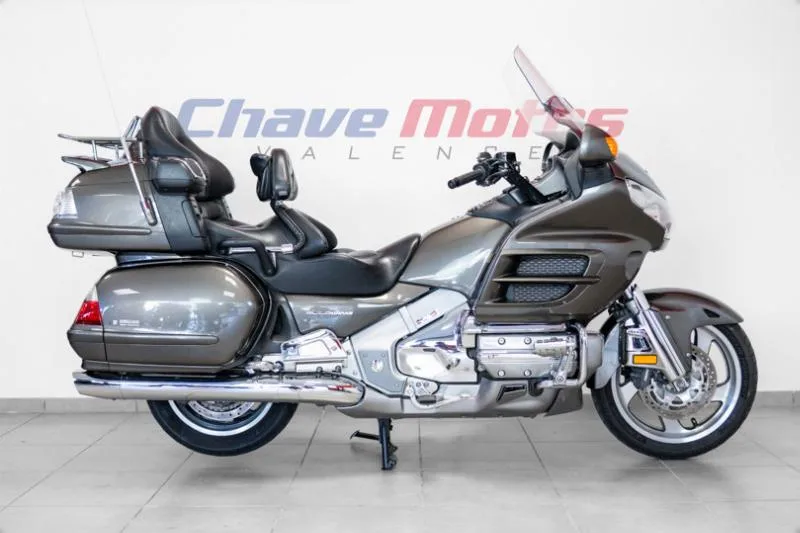GL1800 GOLDWING