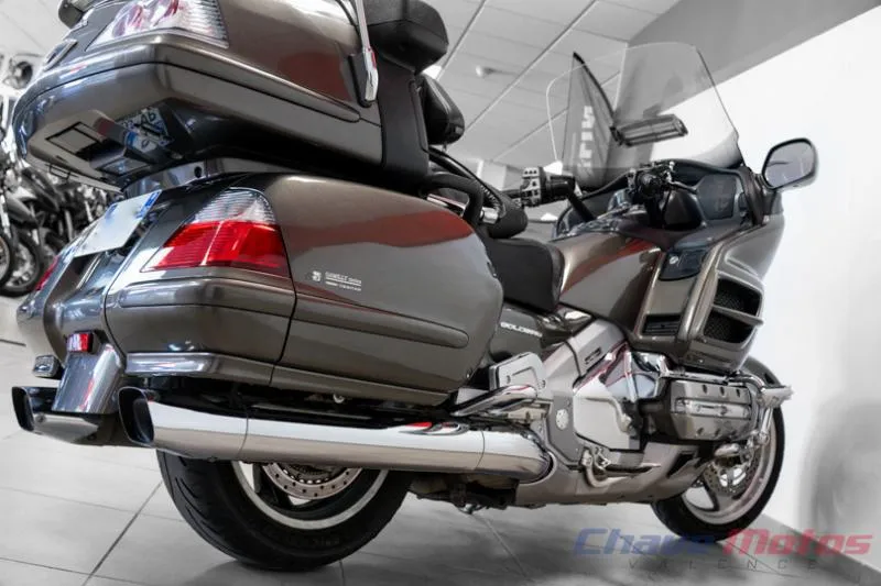 GL1800 GOLDWING