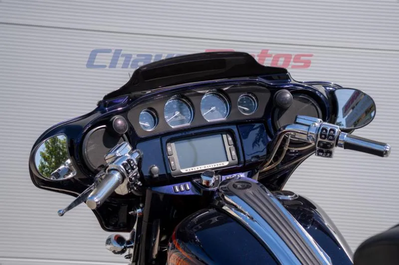 TOURING STREET GLIDE 1800 CVO