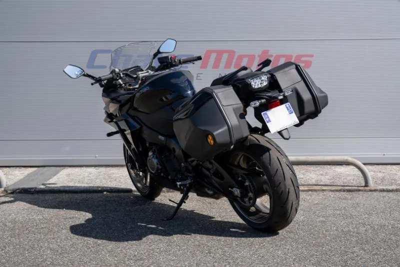 GSXS 1000 GT