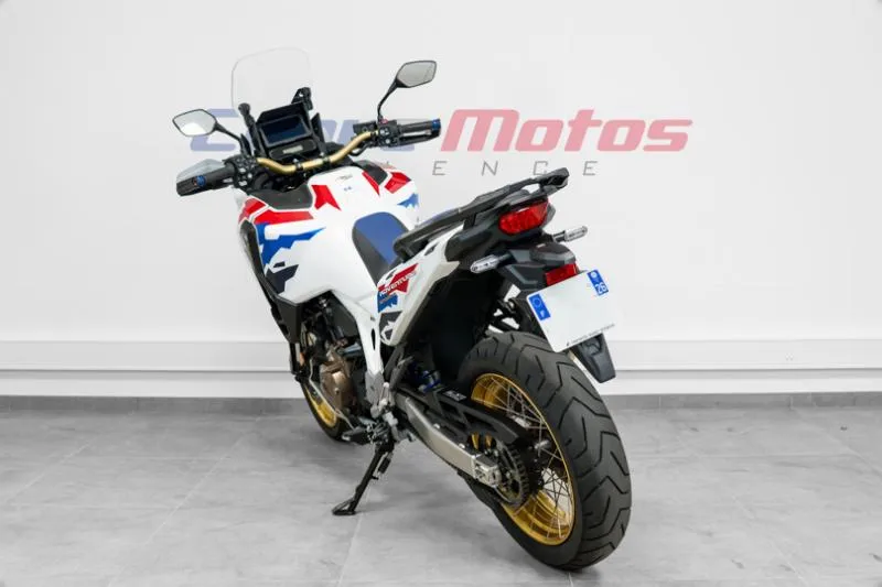 CRF 1100 L AFRICA TWIN  ADVENTURE SPORTS DCT