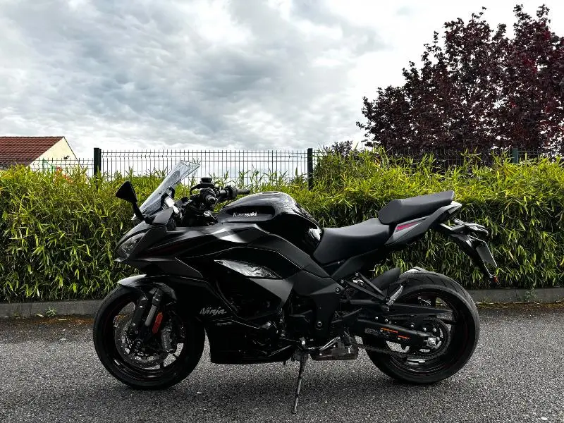 NINJA 1100 SX SE