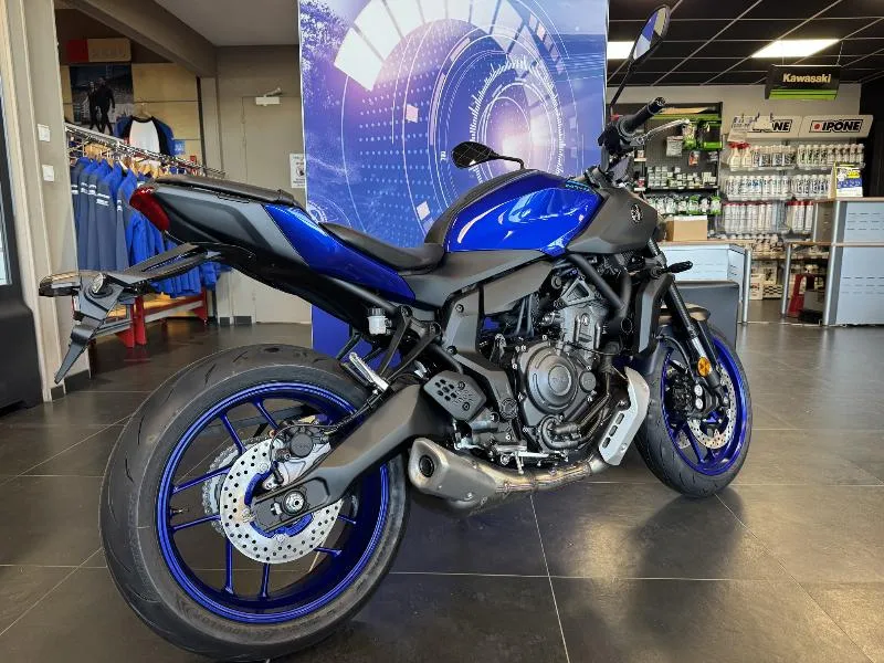 MT07 