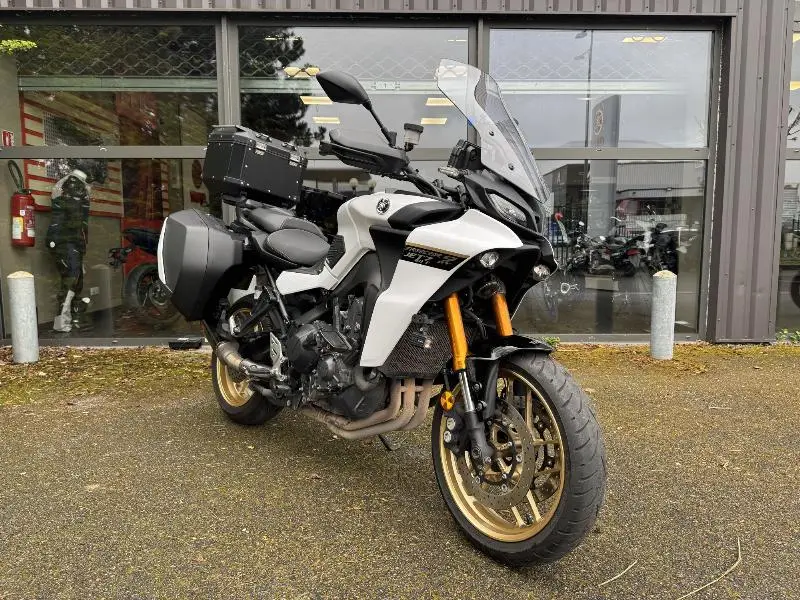 TRACER 9 GT